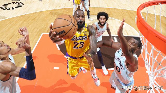 湖人胜马刺,詹姆斯三双翻盘关键一战的简单介绍 湖人胜马刺,詹姆斯三双翻盘关键一战的简单介绍