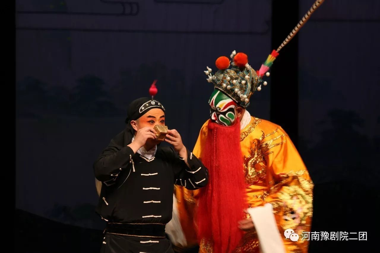 包含比赛看点频出,观众眼花缭乱欣赏过六回合!的词条 包含比赛看点频出,观众眼花缭乱欣赏过六回合!的词条