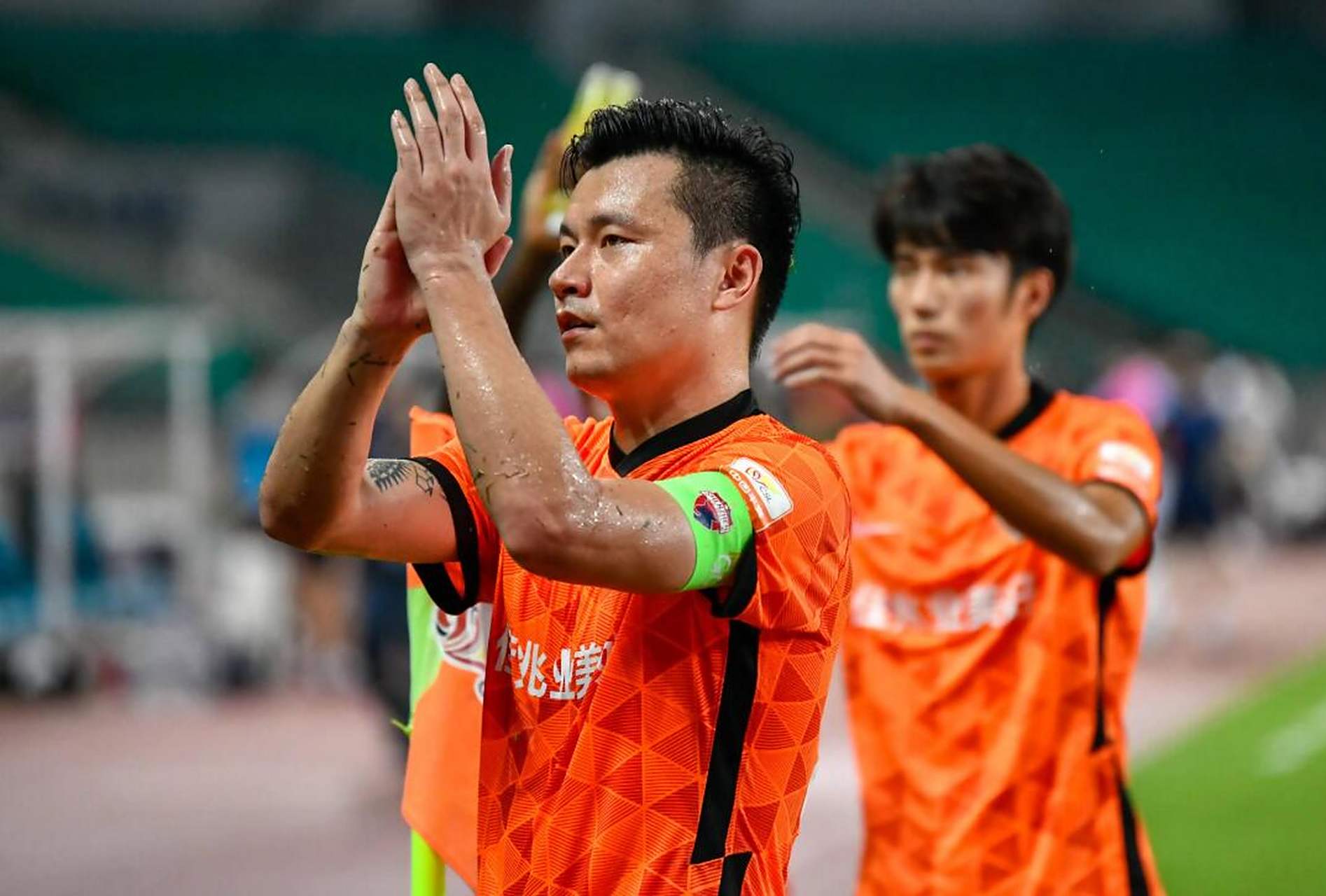 关于里昂实力强大,向冠军发起冲击决心坚定的信息 关于里昂实力强大,向冠军发起冲击决心坚定的信息