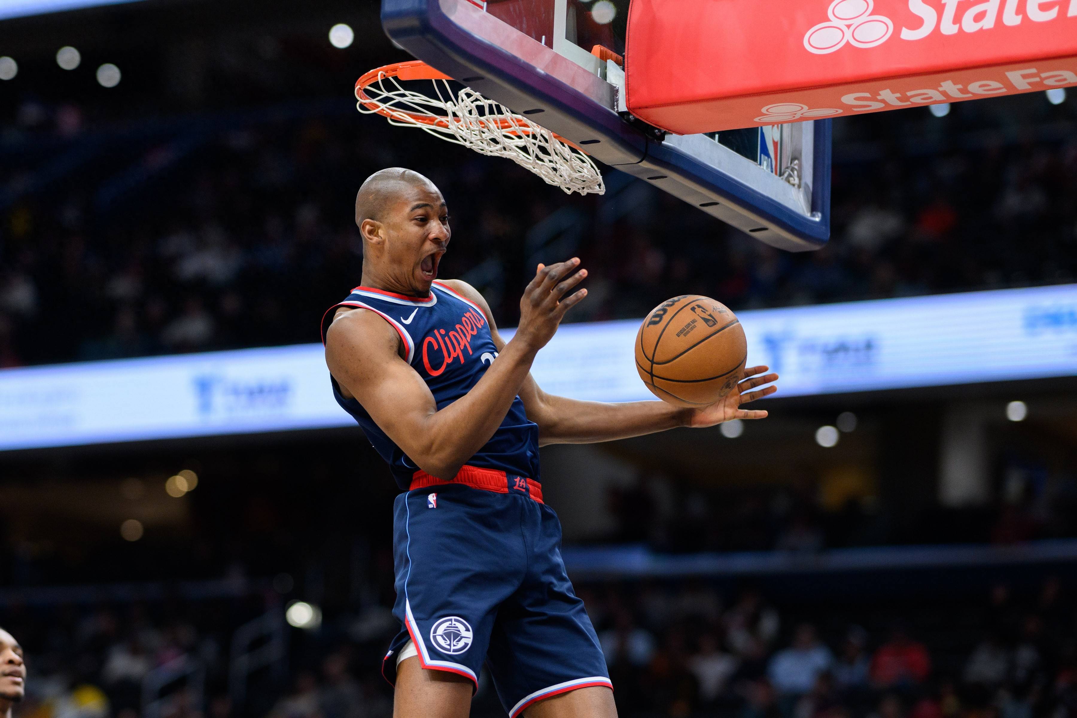 快船队球员表示将积极备战新赛季 快船队球员表示将积极备战新赛季