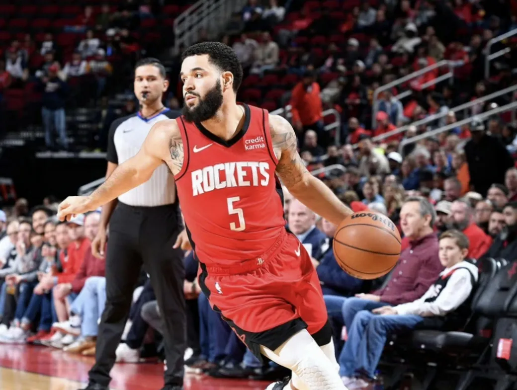 火箭客场击败灰熊结束连败 火箭客场击败灰熊结束连败